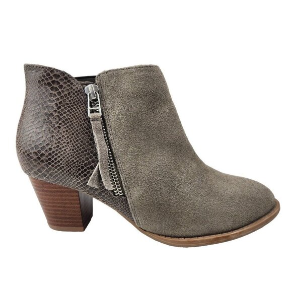 Vionic NWOB Anne Bootie Size 6 Taupe Brown Leather Stacked Heel Zip Entry Boho‎ - Picture 1 of 11